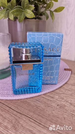 Мужской парфюм versace