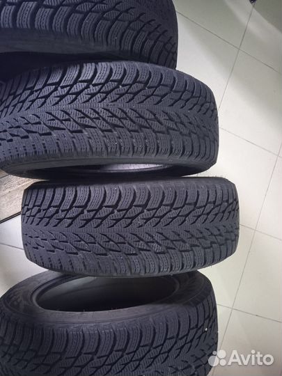 Nokian Tyres Hakkapeliitta R3 SUV 225/55 R17