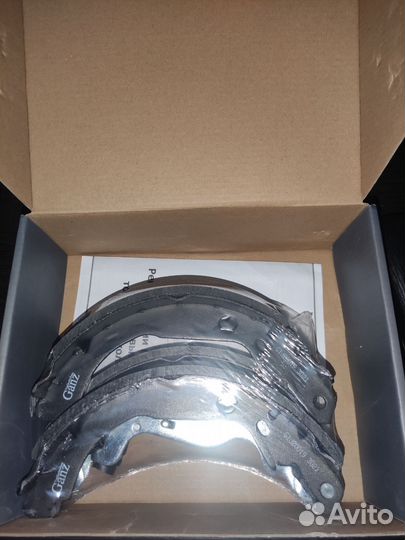 Тормозные колодки задние Duster