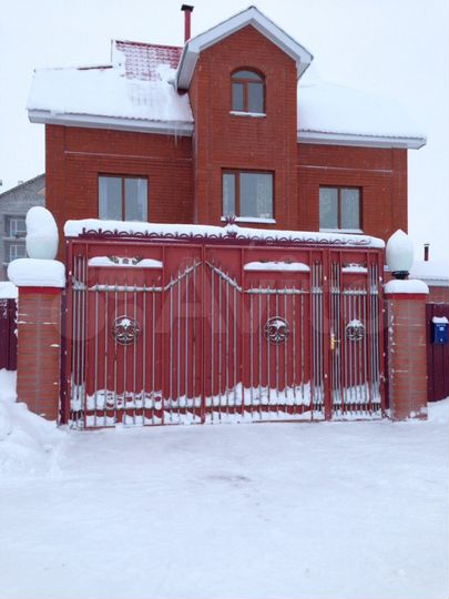 Дом 188 м² на участке 10 сот.