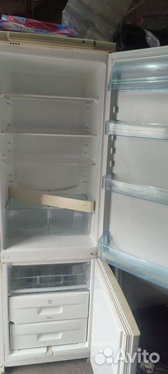 Холодильник Electrolux