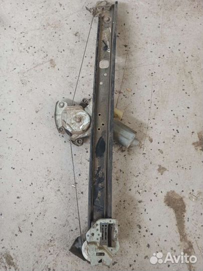 Стеклоподъемник электрический задний правый Bmw X5