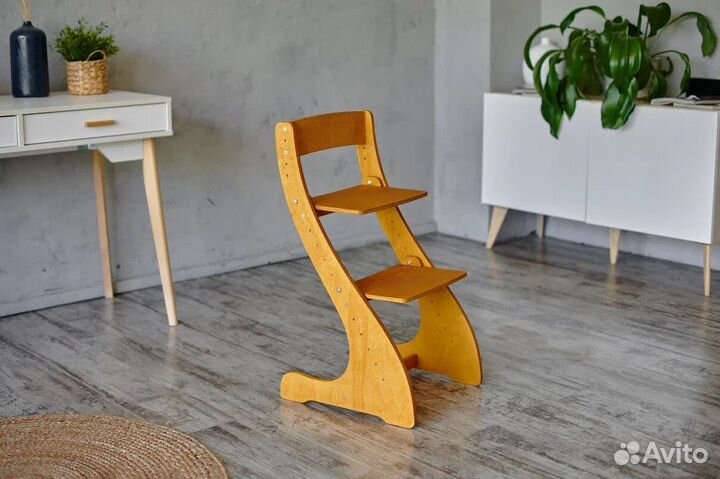 Детский растущий стул