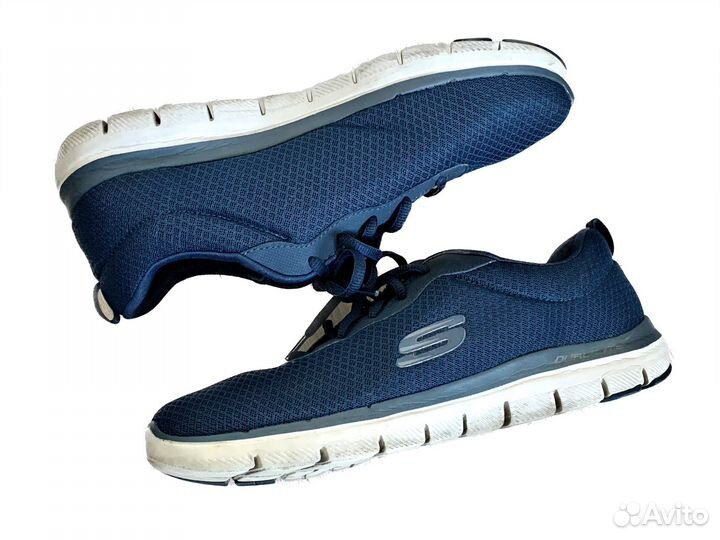 Летние кроссовки Skechers