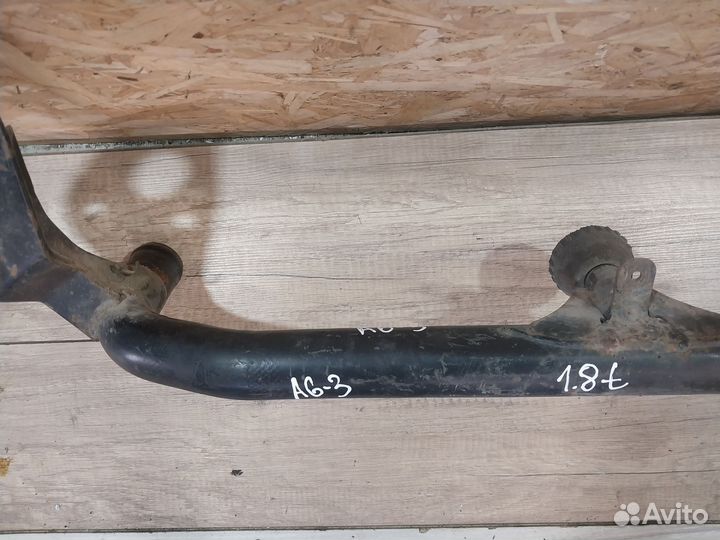 Балка передняя поперечная Audi A6 C5 1.8