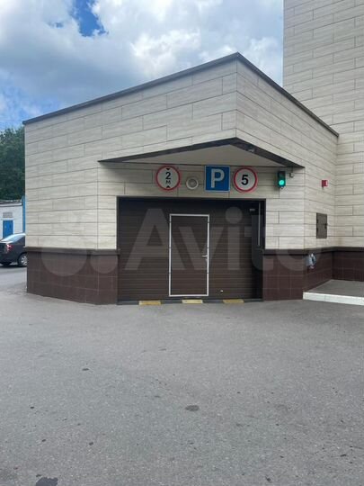 Машиноместо, 16 м²