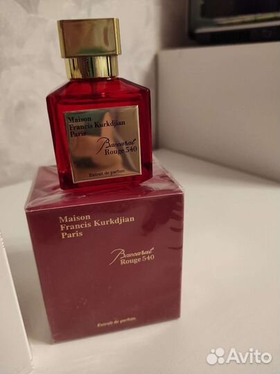 Maison Baccarat Rouge 540