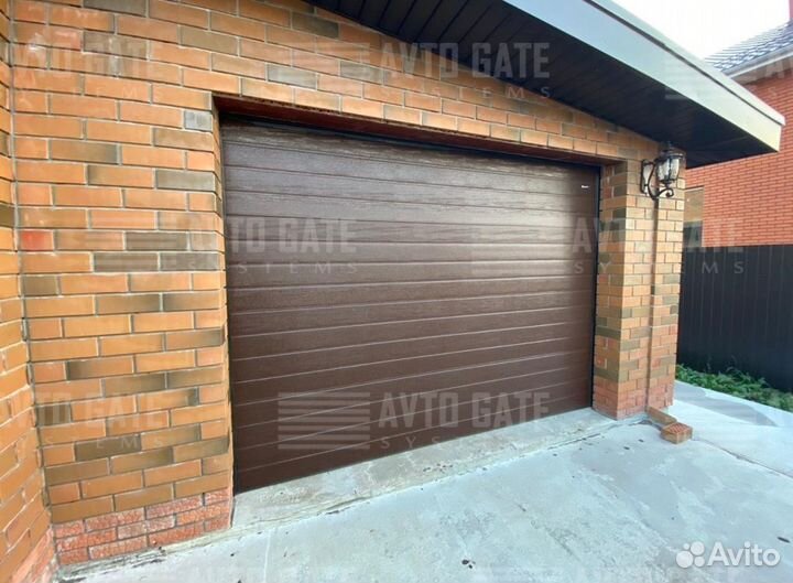 Секционные ворота