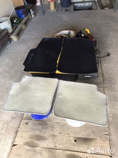 Автомобильные коврики ворсовые