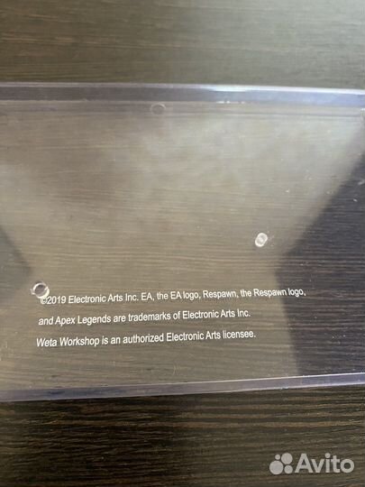 Коллекционная фигурка Apex Legends Bloodhound