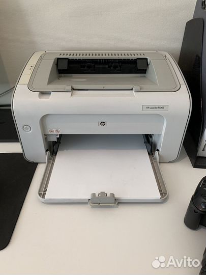 Принтер лазерный hp p1005