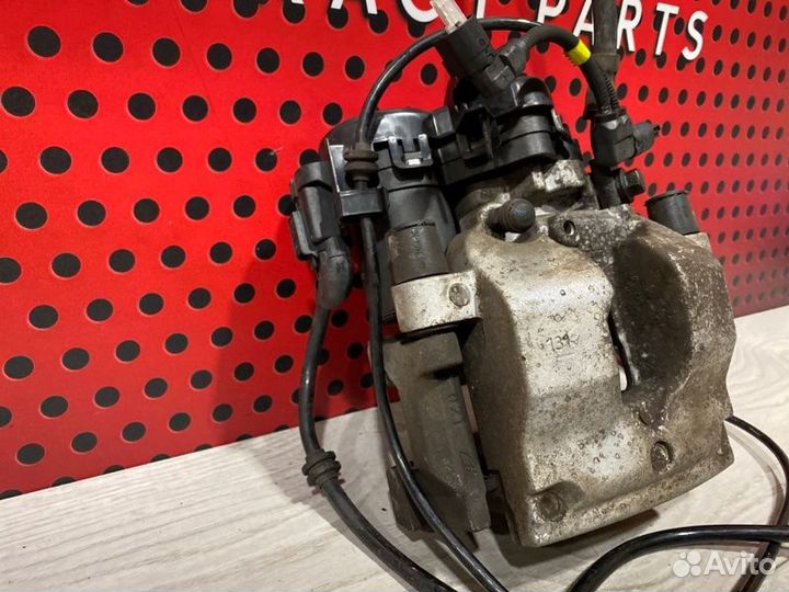 Суппорт задний левый Mercedes-Benz Glc Coupe C253