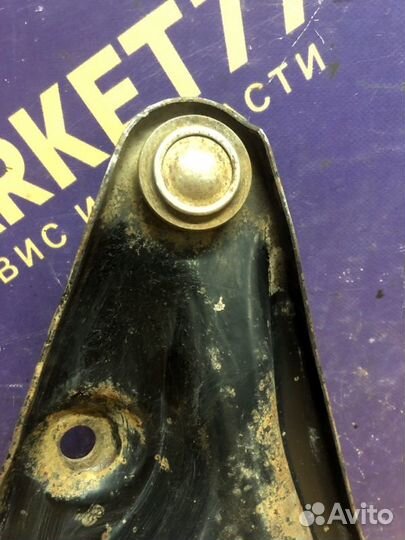 Рычаг передний нижний передний правый Renault