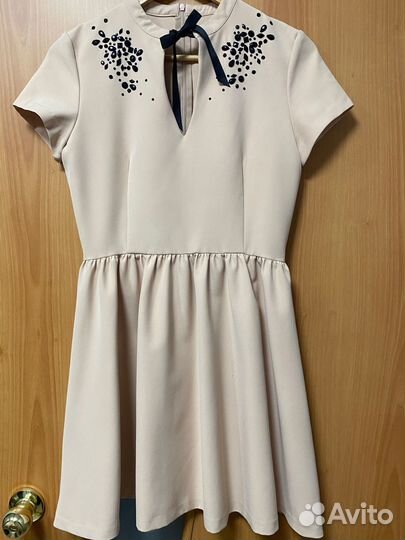 Платье женское 42 44