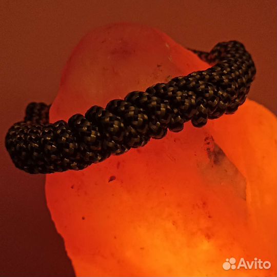 Браслет из паракорда