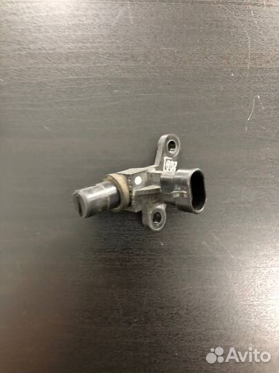 Датчик распредвала LADA Granta