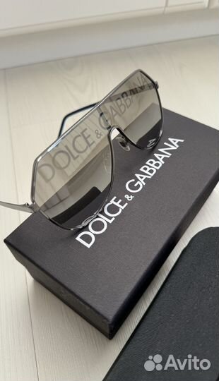 Солнцезащитные очки dolce gabbana