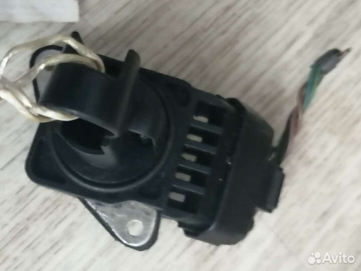 Датчик расхода воздуха mark