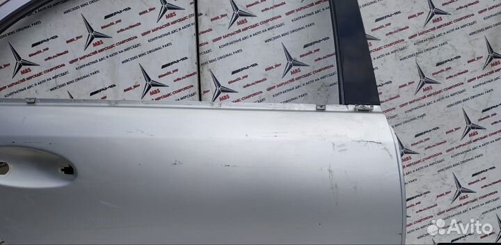 Дверь w211 Mercedes задняя правая