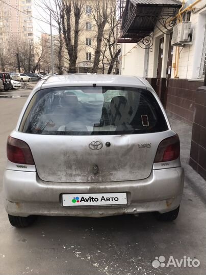 Toyota Yaris 1.3 МТ, 2002, битый, 360 000 км