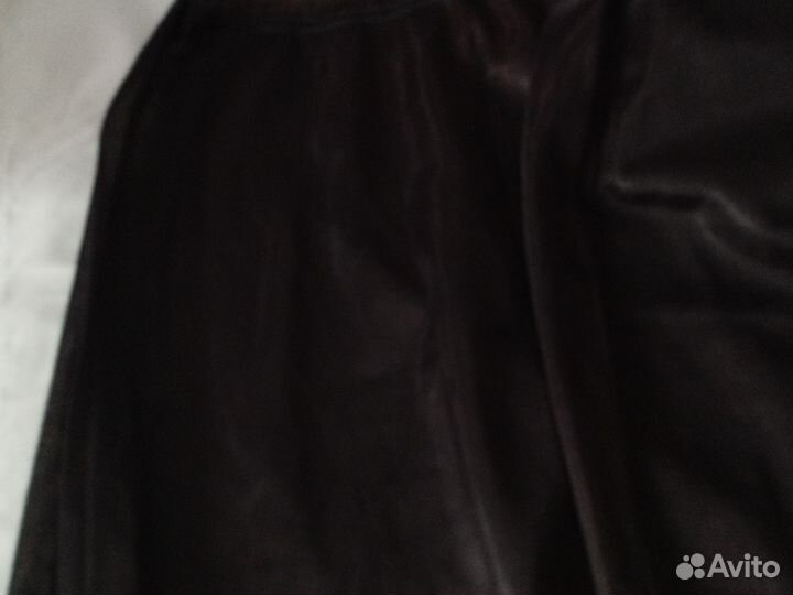 Черный подьюбник