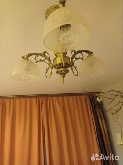 Люстра потолочная бу