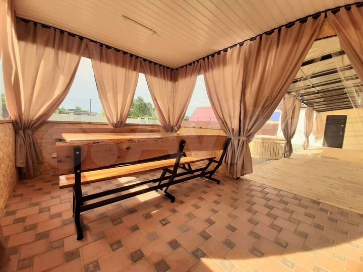 Дом 90 м² на участке 8 сот.