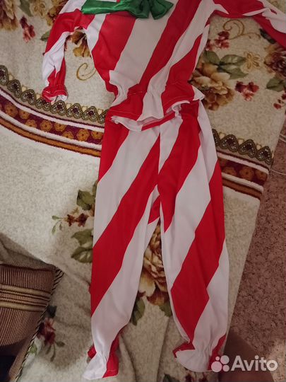 Новогодний костюм на мальчика,100 рост, конфета