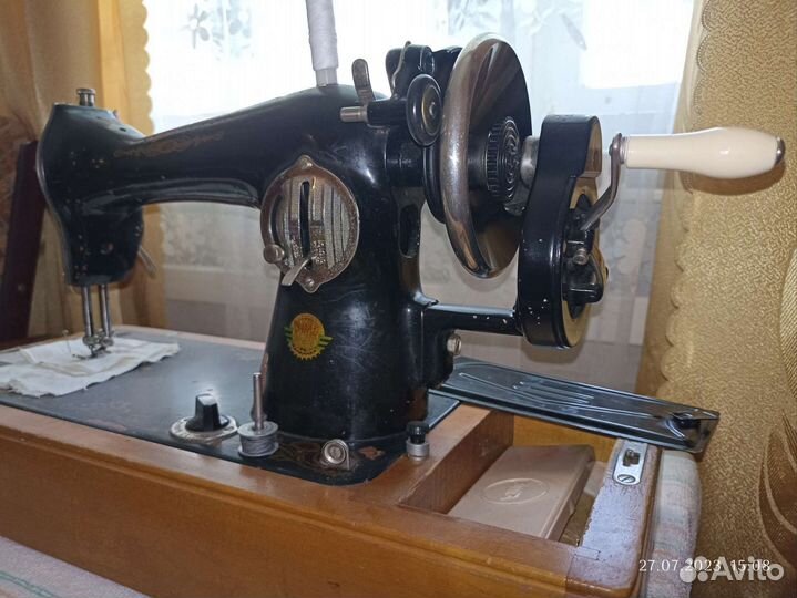 Швейная машинка-раритет 