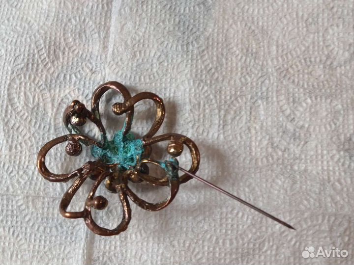 Брошь.брошка