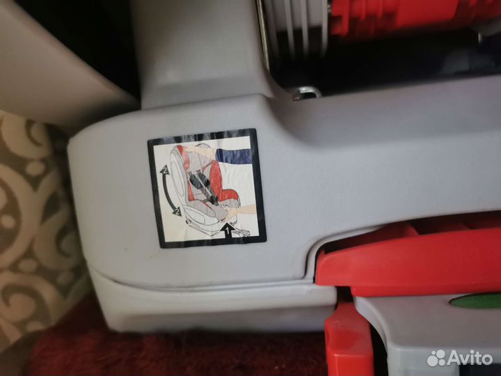 Детское автокресло от 0 до 18 кг изофикс