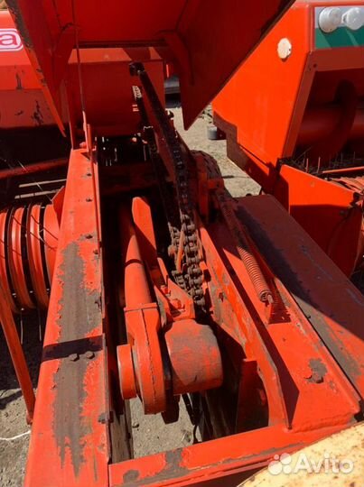 Пресс-подборщик Sipma Z224/1, 1998