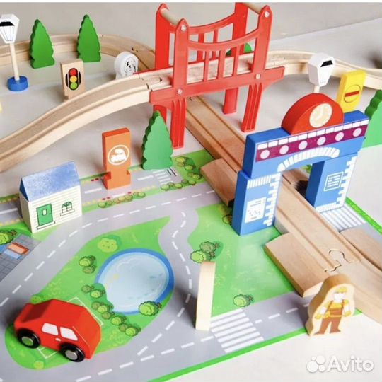 Деревянная железная дорога 80 деталей