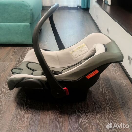 Автомобильное детское кресло от 0 до 9 кг