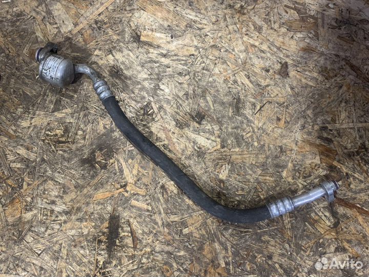 Трубка кондиционера Mercedes-Benz E-Class