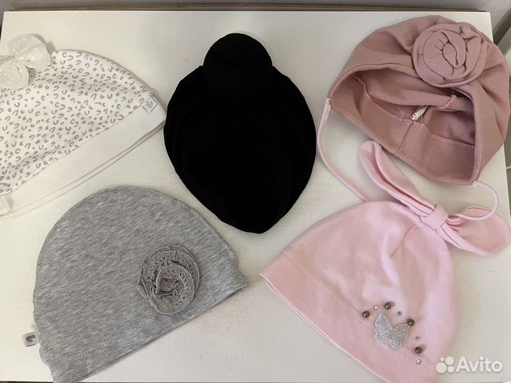 Шапки для девочки пакетом
