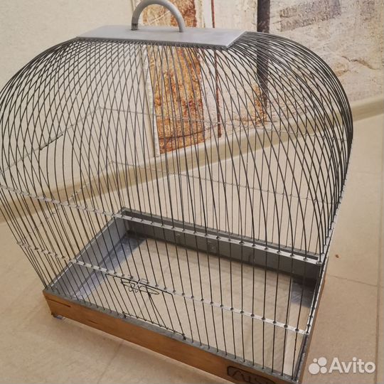 Большая клетка для птиц