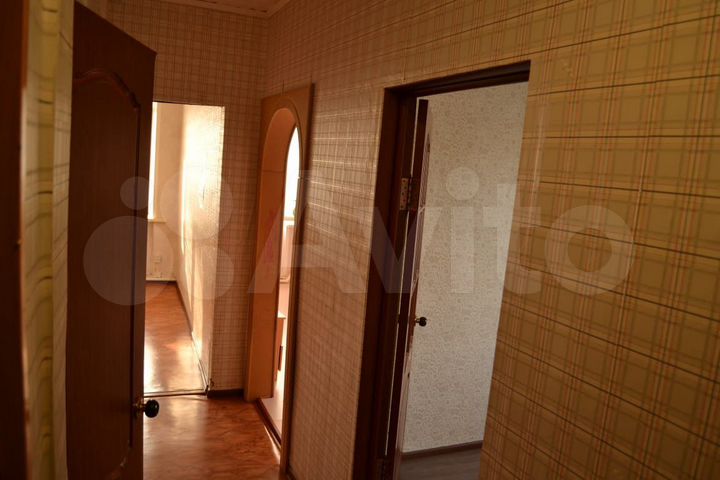 2-к. квартира, 52 м², 1/2 эт.