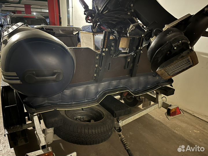 Флагман Dk420JET на водомете