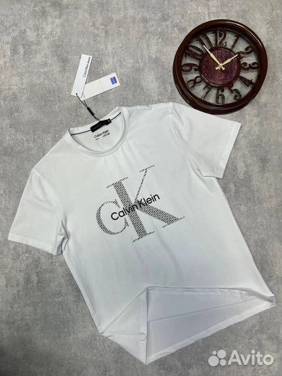 Футболка Calvin Klein