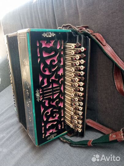 Баян Гармонь старинная гармошка