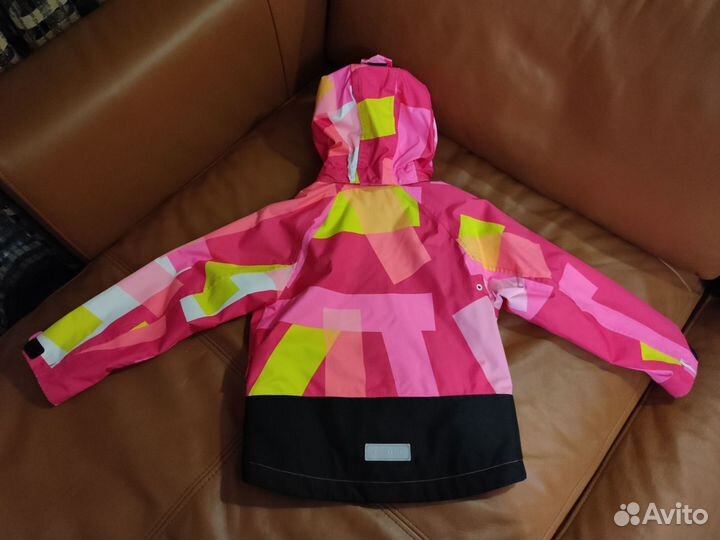 Куртка-ветровка Reima для девочки, размер 110