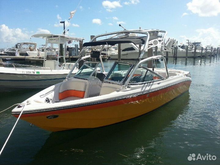 Катер буксировщик 220