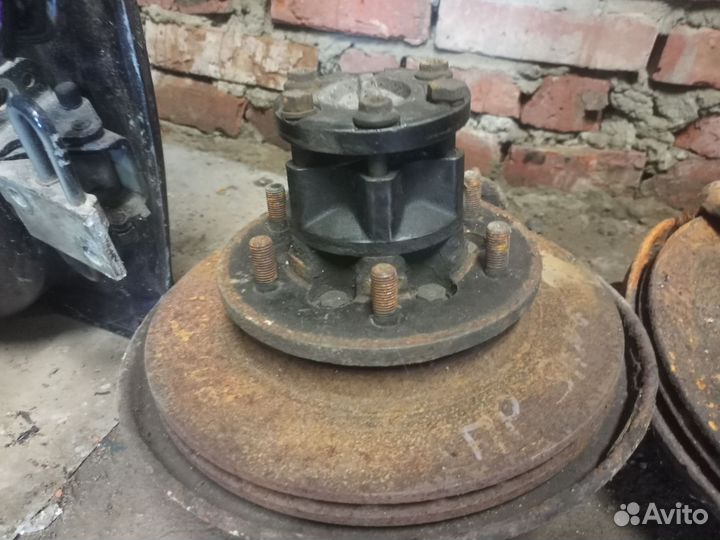 Передние кулаки, хабы на Ssangyong Korando Family