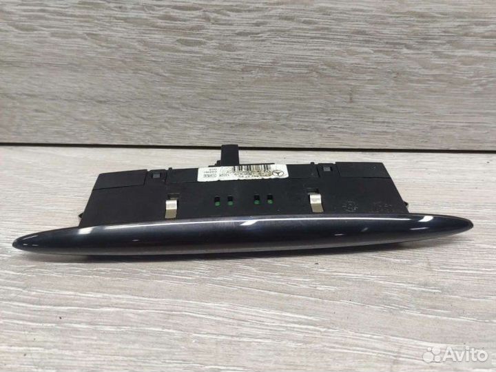 Дисплей парктроника Mercedes