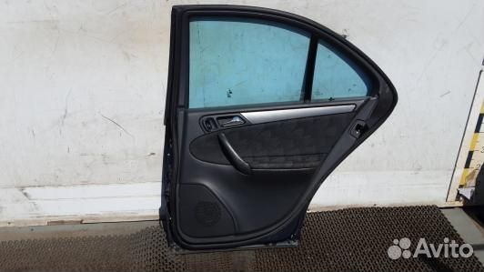 Дверь задняя правая mercedes benz C-class W203 (LD