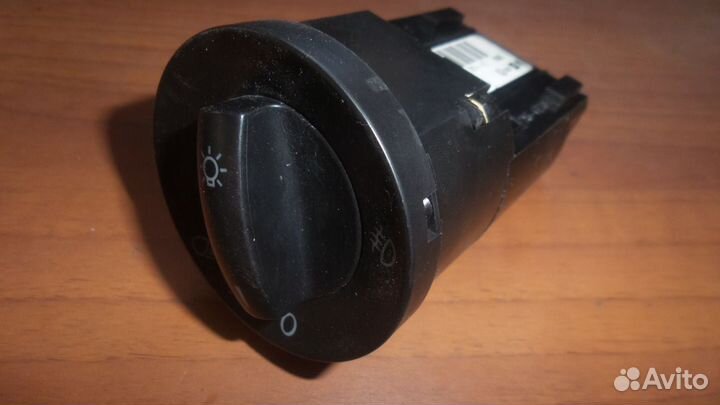 Переключатель Volkswagen Polo Рестайлинг