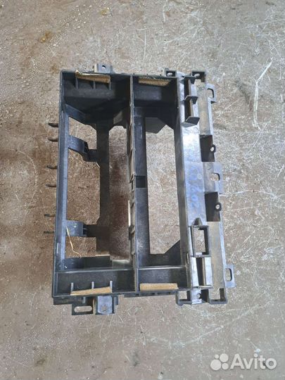 Накладка торпеды Range Rover Vogue