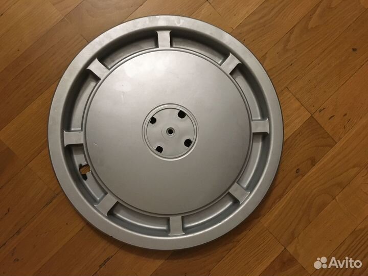 Колпаки на колеса 