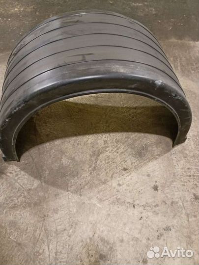 Крыло пластиковое 630